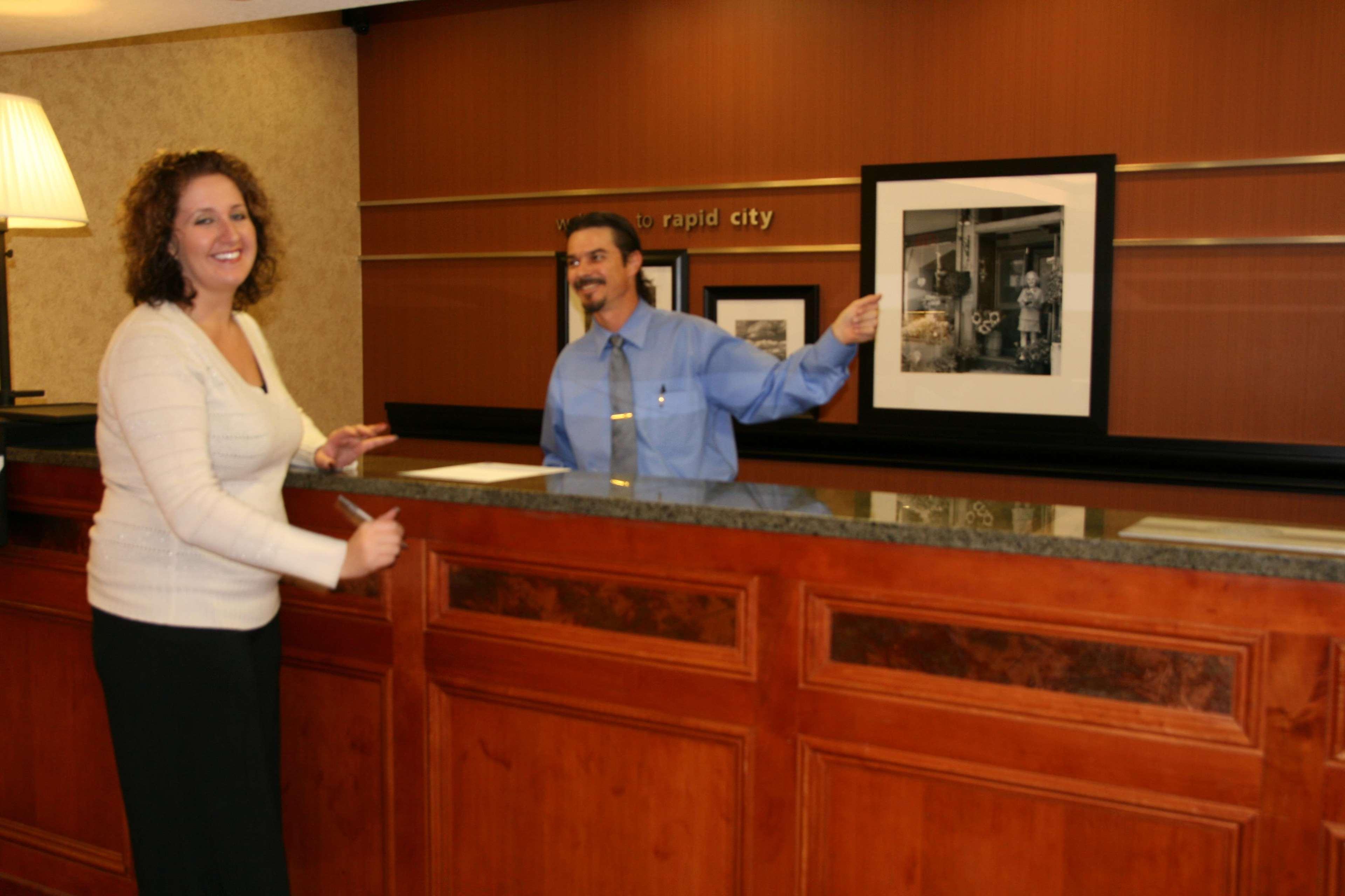 Comfort Inn & Suites Rapid City Near Mt Rushmore Interno foto