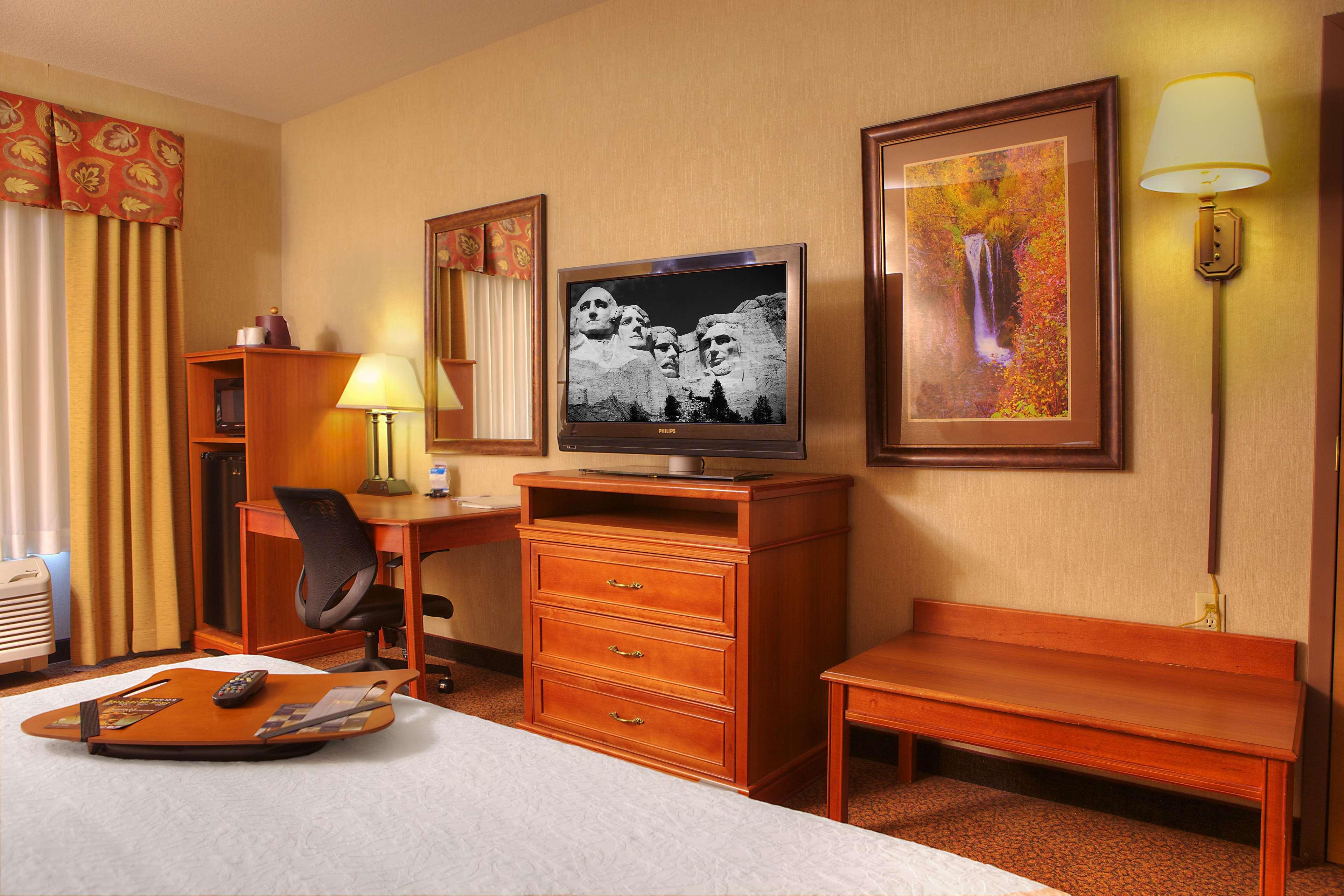 Comfort Inn & Suites Rapid City Near Mt Rushmore Esterno foto