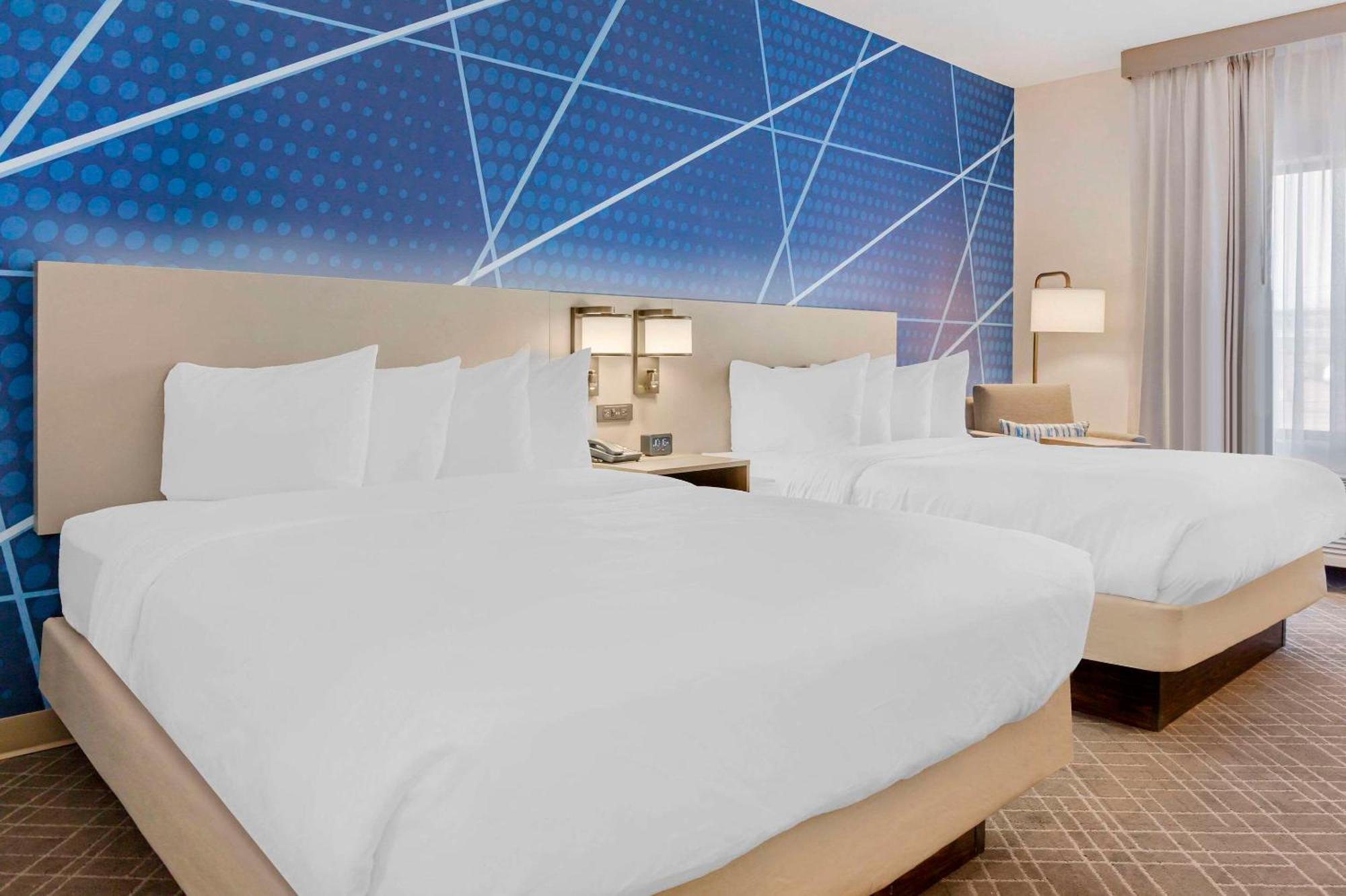 Comfort Inn & Suites Rapid City Near Mt Rushmore Esterno foto